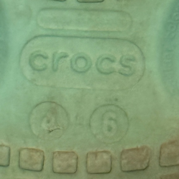 Seafoam Green Original Crocs Mens Sz 4 Womens Sz 6 GUC See Pics - Picture 7 of 7